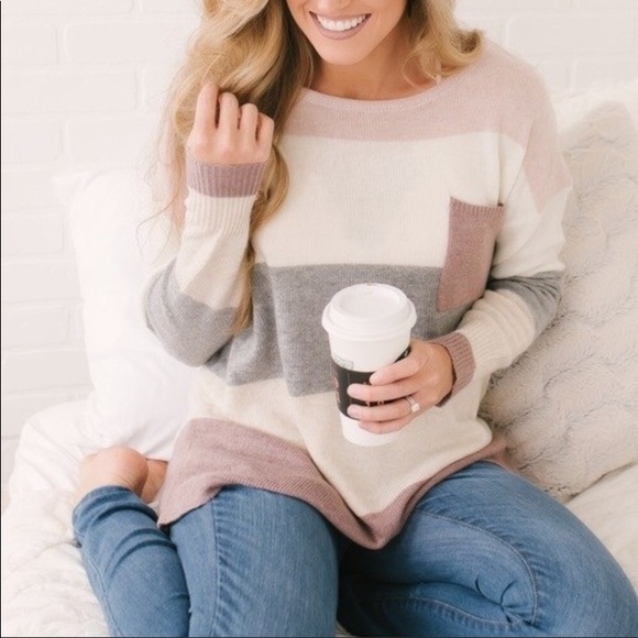 Tops - Colorblock Long Sleeve Top